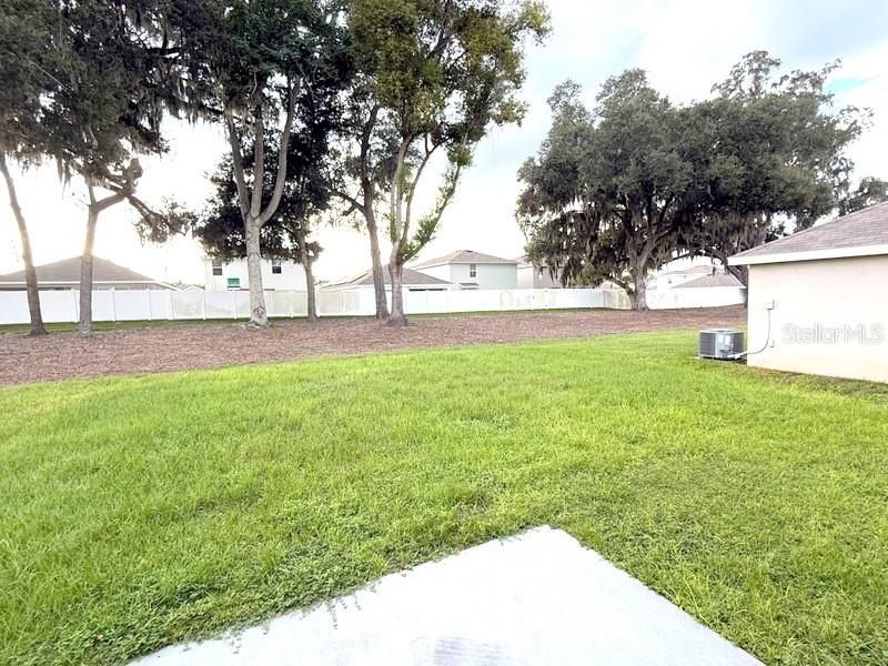 For Rent: $2,400 (5 beds, 3 baths, 2447 Square Feet)