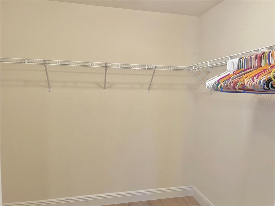 For Rent: $3,000 (3 beds, 2 baths, 1903 Square Feet)