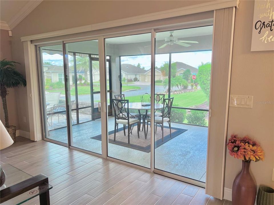 For Rent: $3,000 (3 beds, 2 baths, 1903 Square Feet)