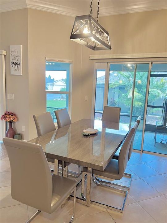 For Rent: $3,000 (3 beds, 2 baths, 1903 Square Feet)