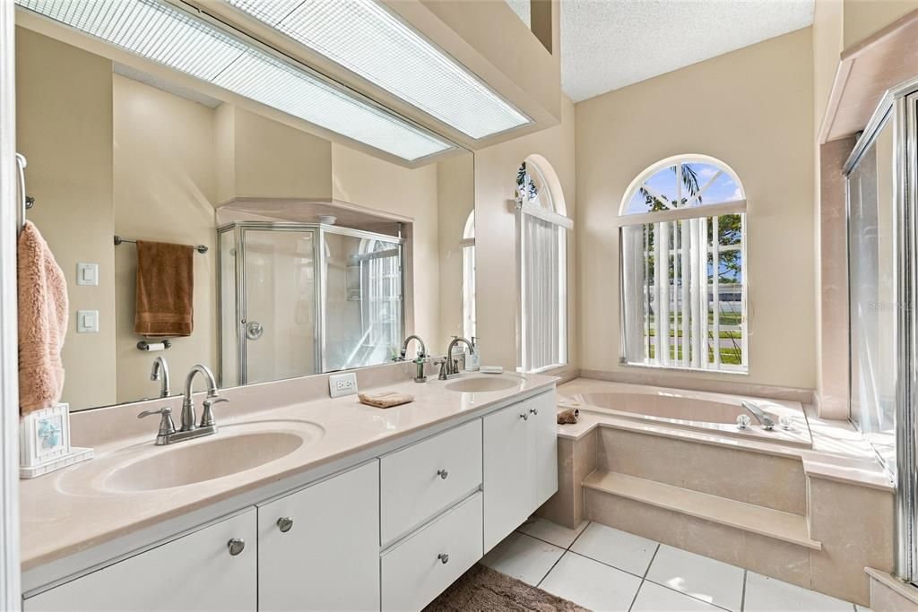 For Sale: $395,000 (3 beds, 2 baths, 2126 Square Feet)