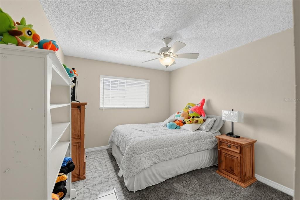 For Sale: $449,950 (3 beds, 2 baths, 1400 Square Feet)