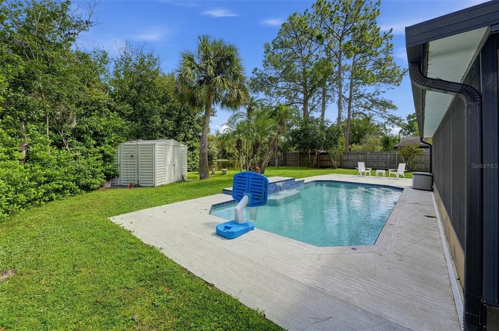 For Sale: $449,950 (3 beds, 2 baths, 1400 Square Feet)
