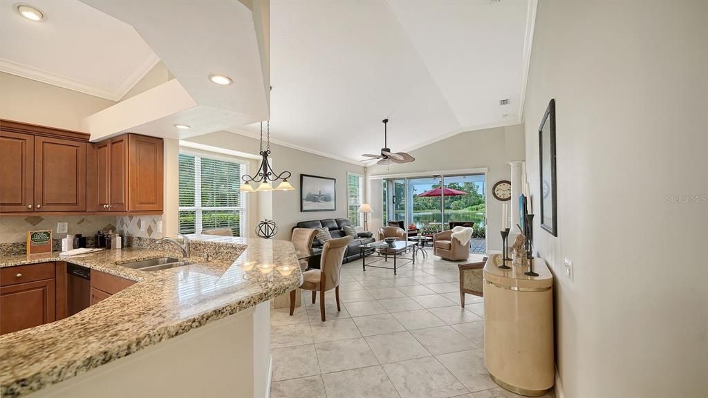 For Sale: $495,000 (2 beds, 2 baths, 1610 Square Feet)