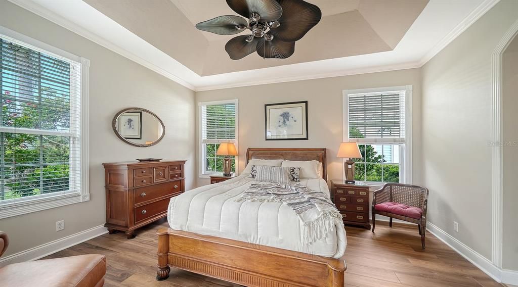 For Sale: $495,000 (2 beds, 2 baths, 1610 Square Feet)