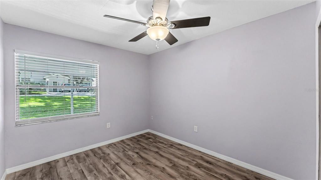 For Sale: $329,000 (3 beds, 2 baths, 1527 Square Feet)