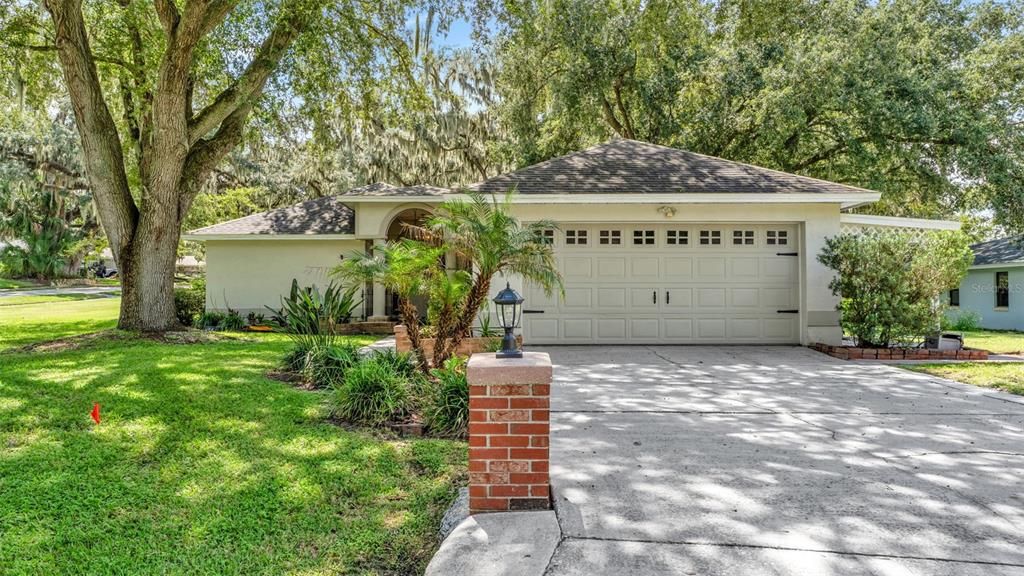 For Sale: $329,000 (3 beds, 2 baths, 1527 Square Feet)