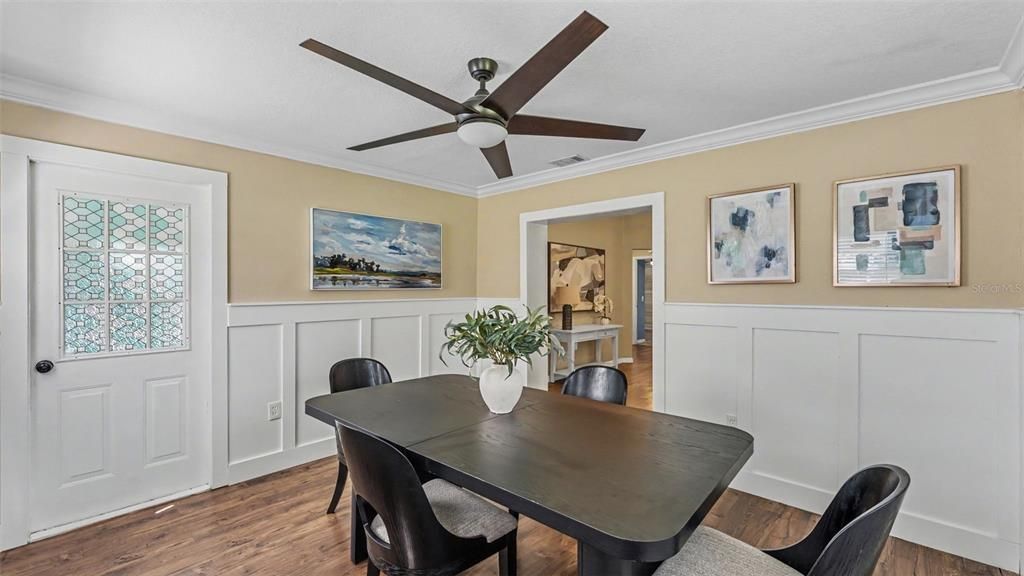 For Sale: $329,000 (3 beds, 2 baths, 1527 Square Feet)