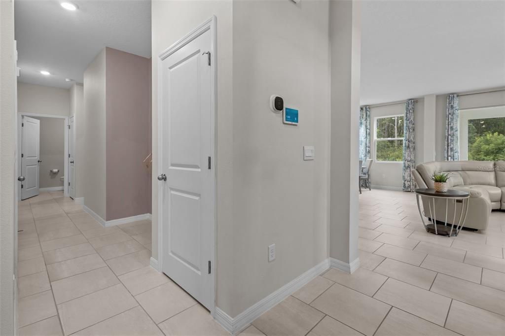 For Sale: $650,000 (5 beds, 4 baths, 3975 Square Feet)