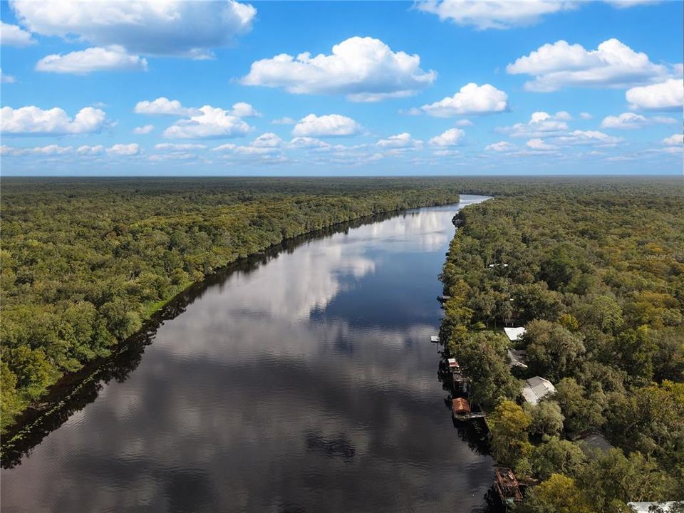На продажу: $479,900 (2 спален, 1 ванн, 900 Квадратных фут)
