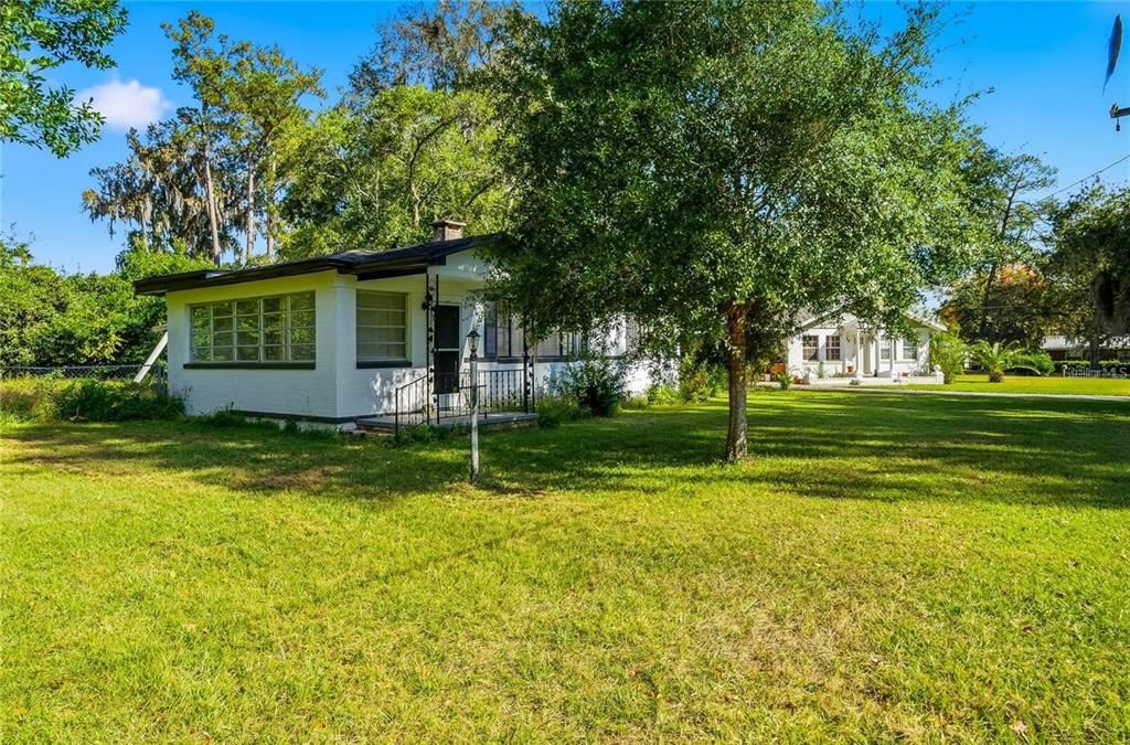 For Sale: $175,000 (3 beds, 1 baths, 1041 Square Feet)