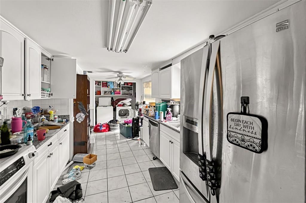 En Venta: $225,000 (3 camas, 2 baños, 1552 Pies cuadrados)