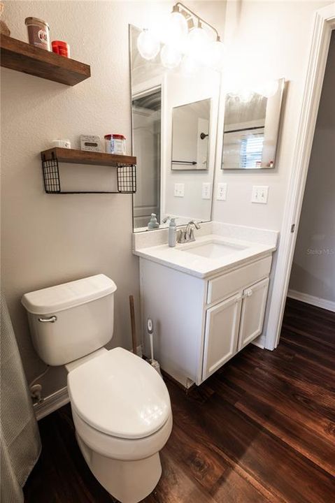 For Sale: $345,000 (4 beds, 2 baths, 1746 Square Feet)
