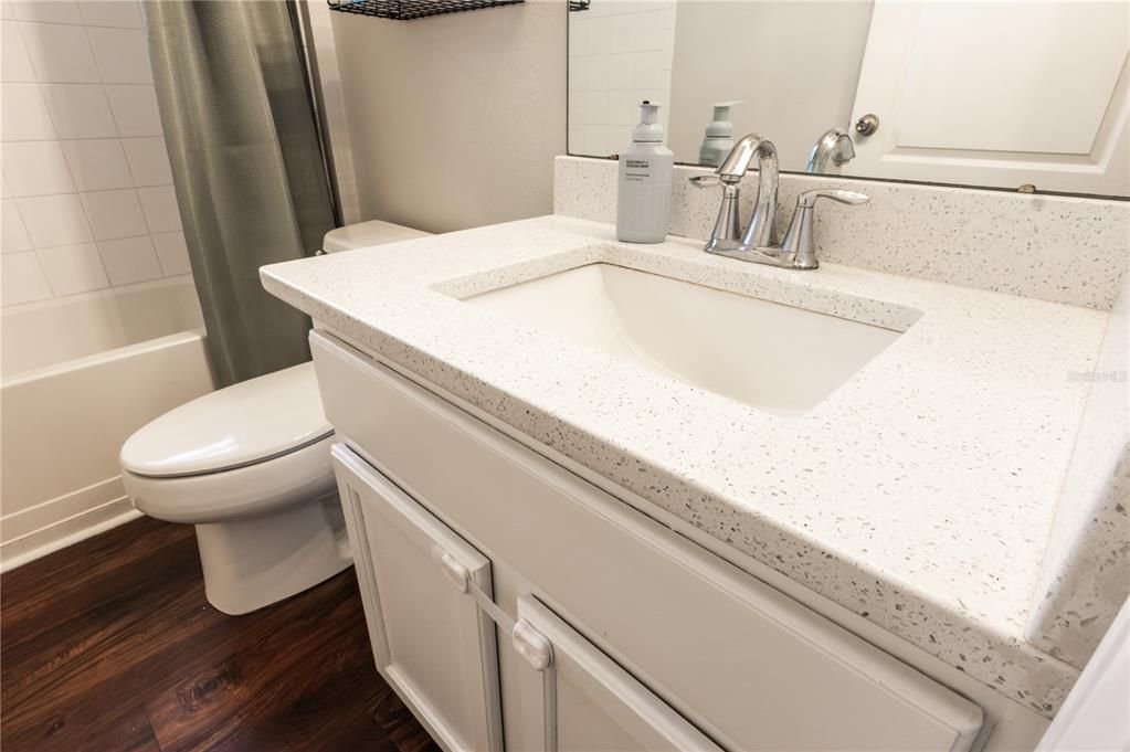 For Sale: $345,000 (4 beds, 2 baths, 1746 Square Feet)