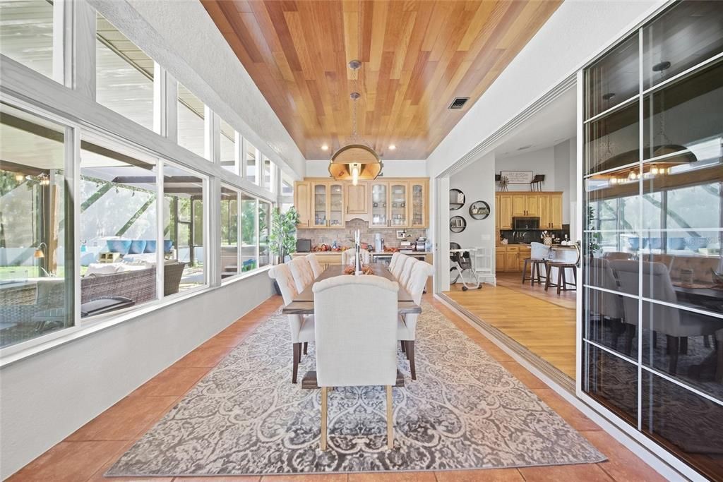 En Venta: $609,000 (3 camas, 2 baños, 2134 Pies cuadrados)