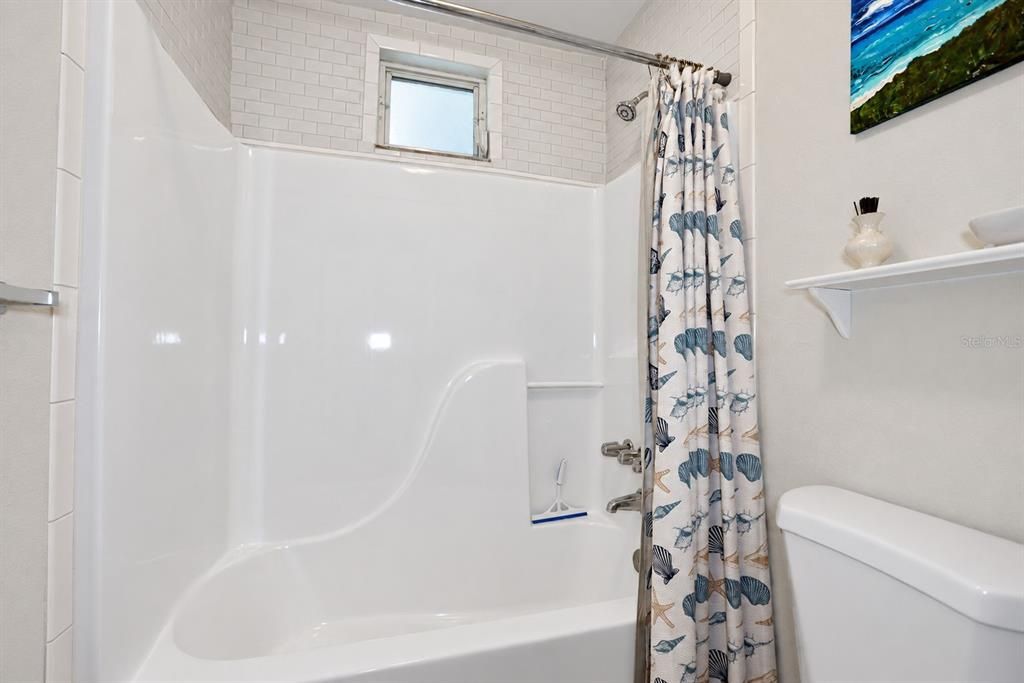 En Venta: $599,000 (3 camas, 2 baños, 1440 Pies cuadrados)