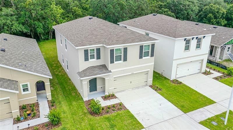 For Rent: $2,700 (5 beds, 3 baths, 2522 Square Feet)
