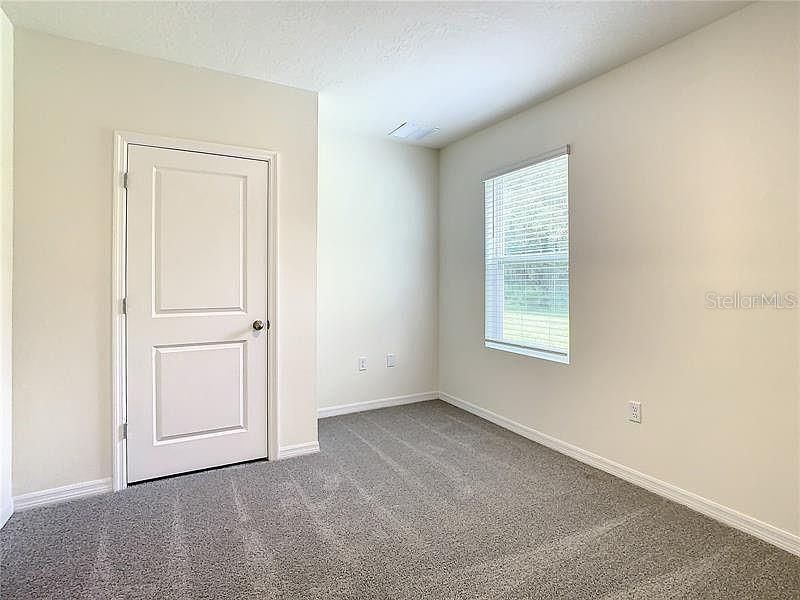 For Rent: $2,700 (5 beds, 3 baths, 2522 Square Feet)