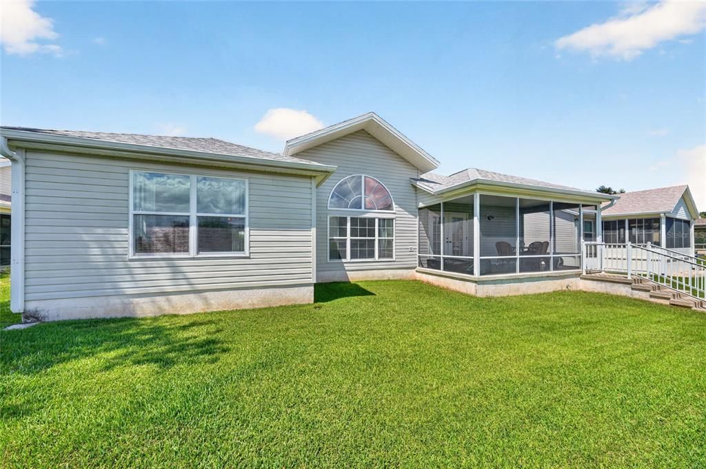 En Venta: $335,000 (3 camas, 2 baños, 1717 Pies cuadrados)