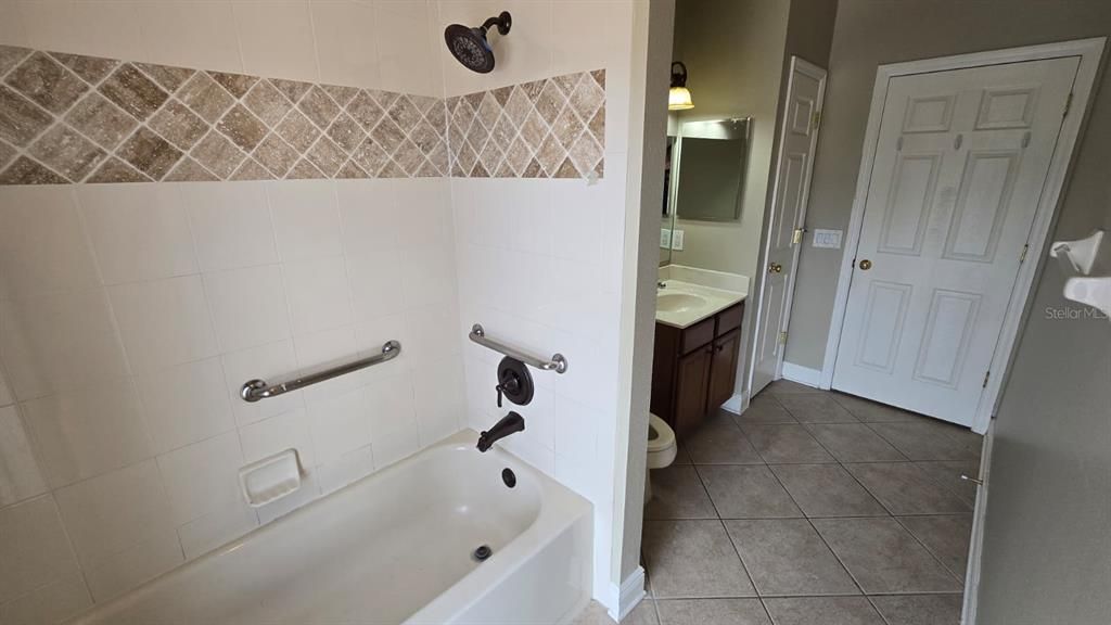 Active With Contract: $595,000 (4 beds, 3 baths, 3112 Square Feet)
