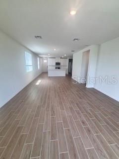 En Renta: $2,250 (4 camas, 2 baños, 1607 Pies cuadrados)
