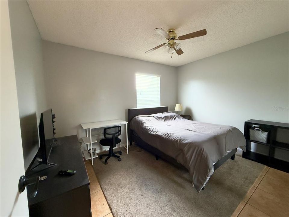 En Renta: $2,995 (4 camas, 2 baños, 1618 Pies cuadrados)