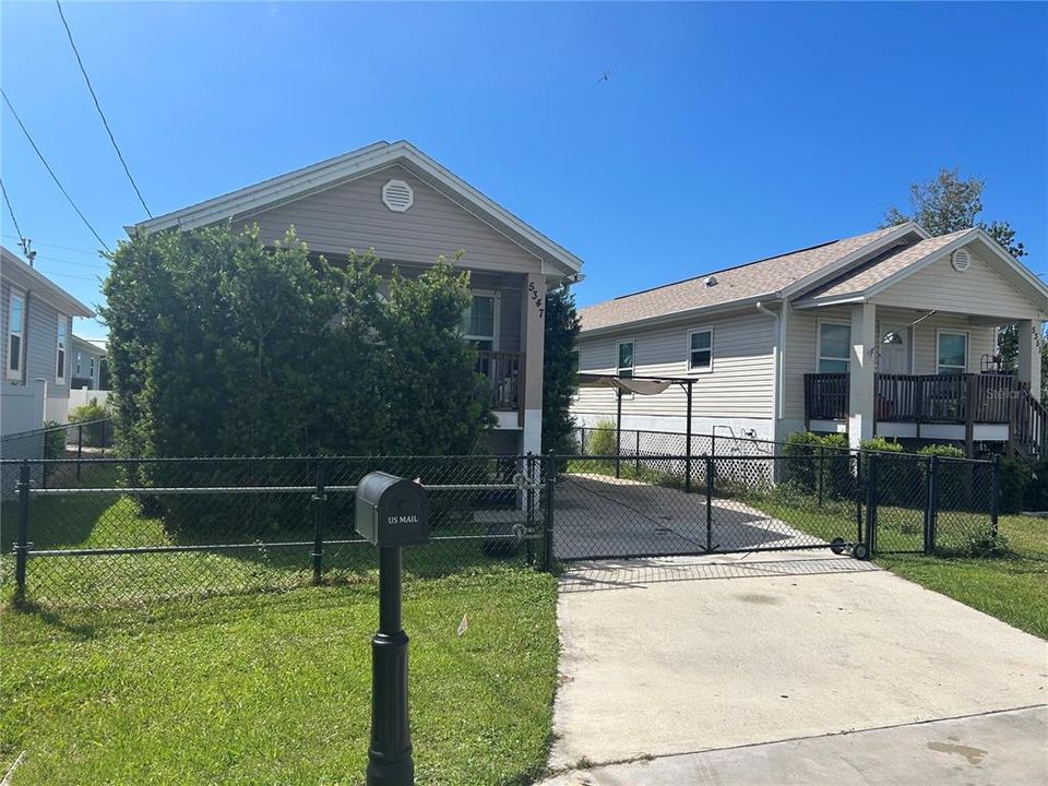 For Sale: $165,000 (3 beds, 2 baths, 1000 Square Feet)