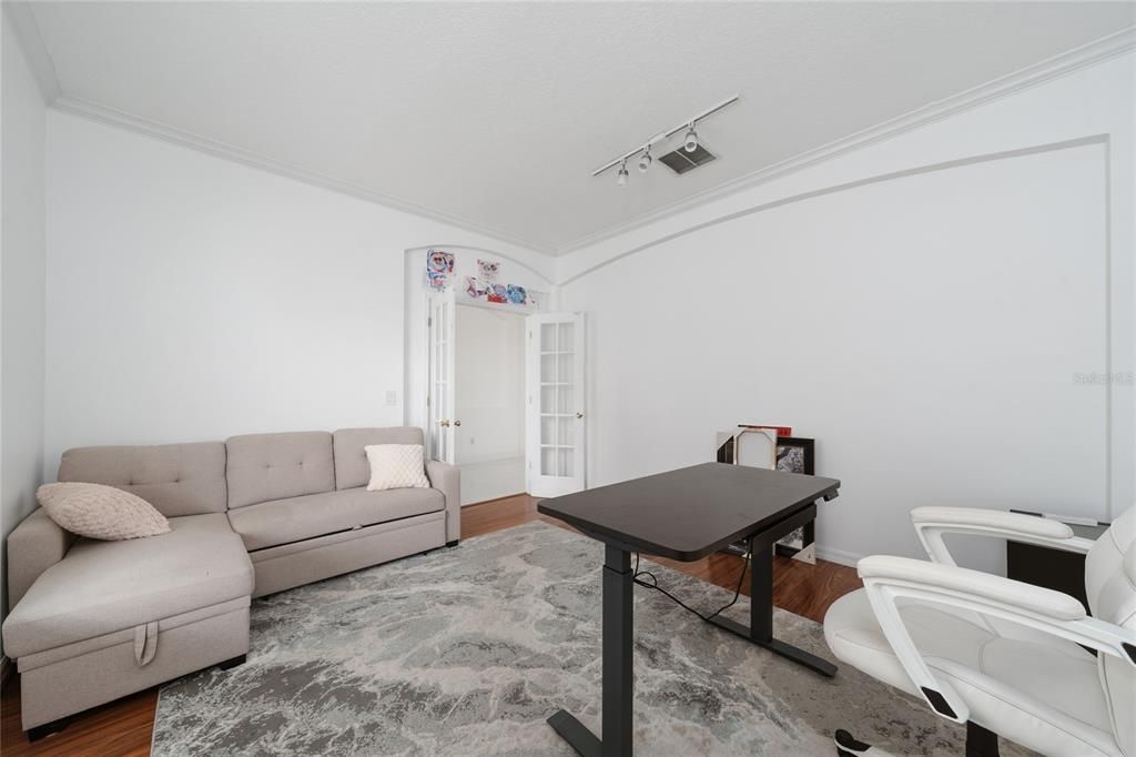 For Rent: $3,750 (4 beds, 3 baths, 2673 Square Feet)
