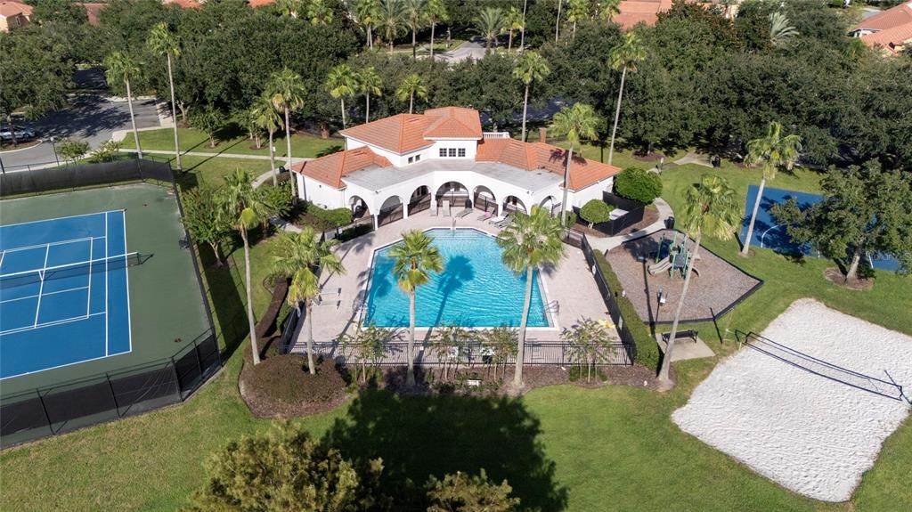 For Rent: $3,750 (4 beds, 3 baths, 2673 Square Feet)