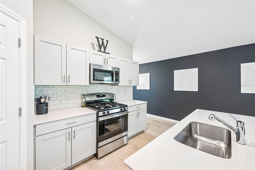 En Venta: $379,000 (3 camas, 2 baños, 1602 Pies cuadrados)