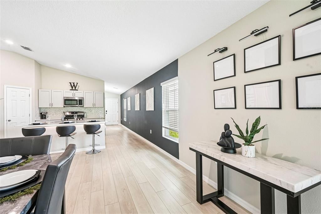En Venta: $379,000 (3 camas, 2 baños, 1602 Pies cuadrados)