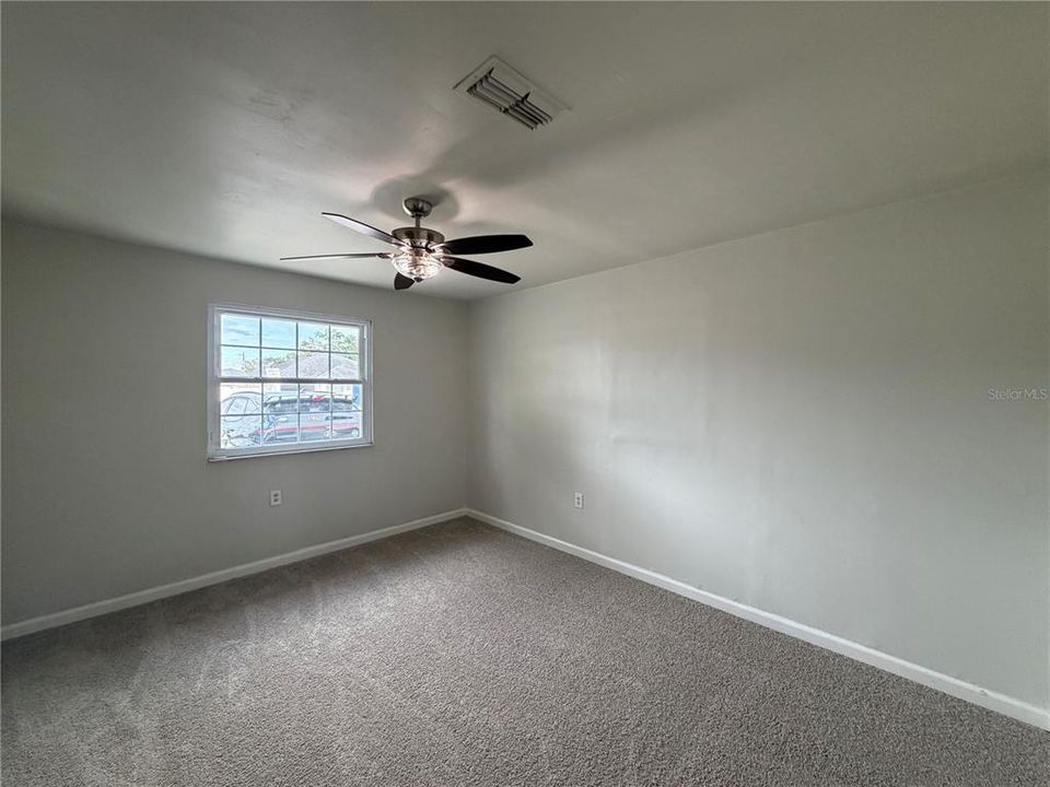For Sale: $265,000 (3 beds, 2 baths, 1332 Square Feet)