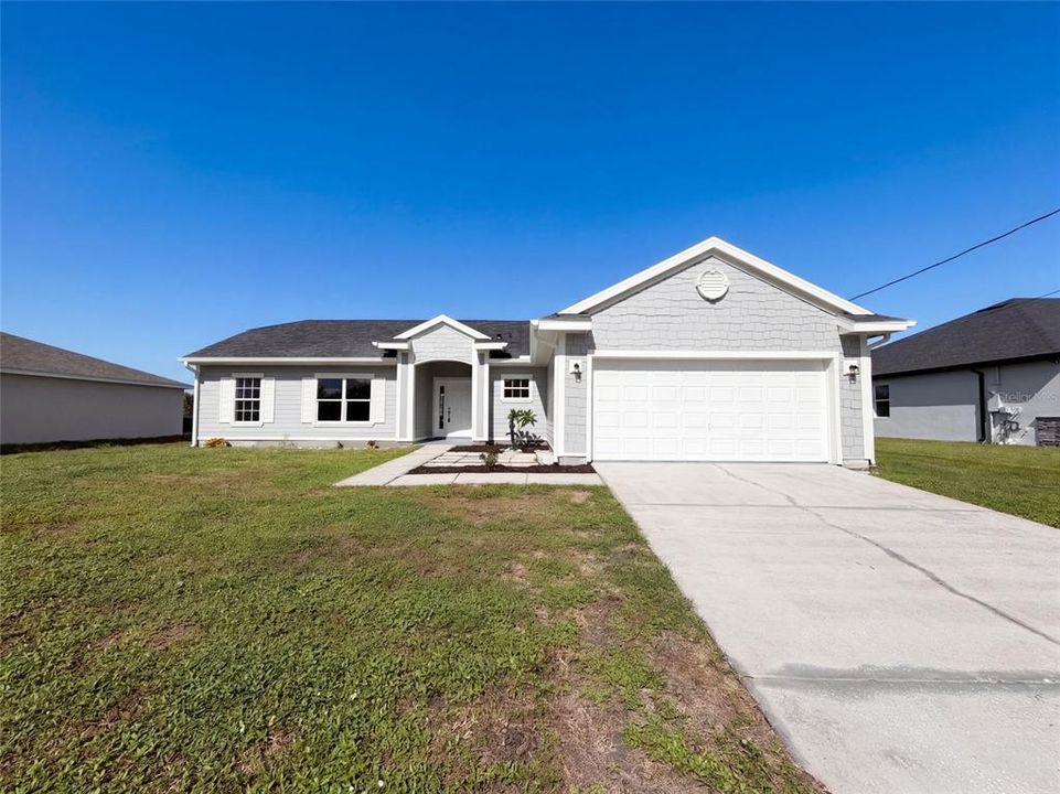 For Sale: $330,000 (3 beds, 2 baths, 1518 Square Feet)