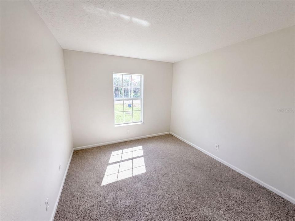 For Sale: $330,000 (3 beds, 2 baths, 1518 Square Feet)
