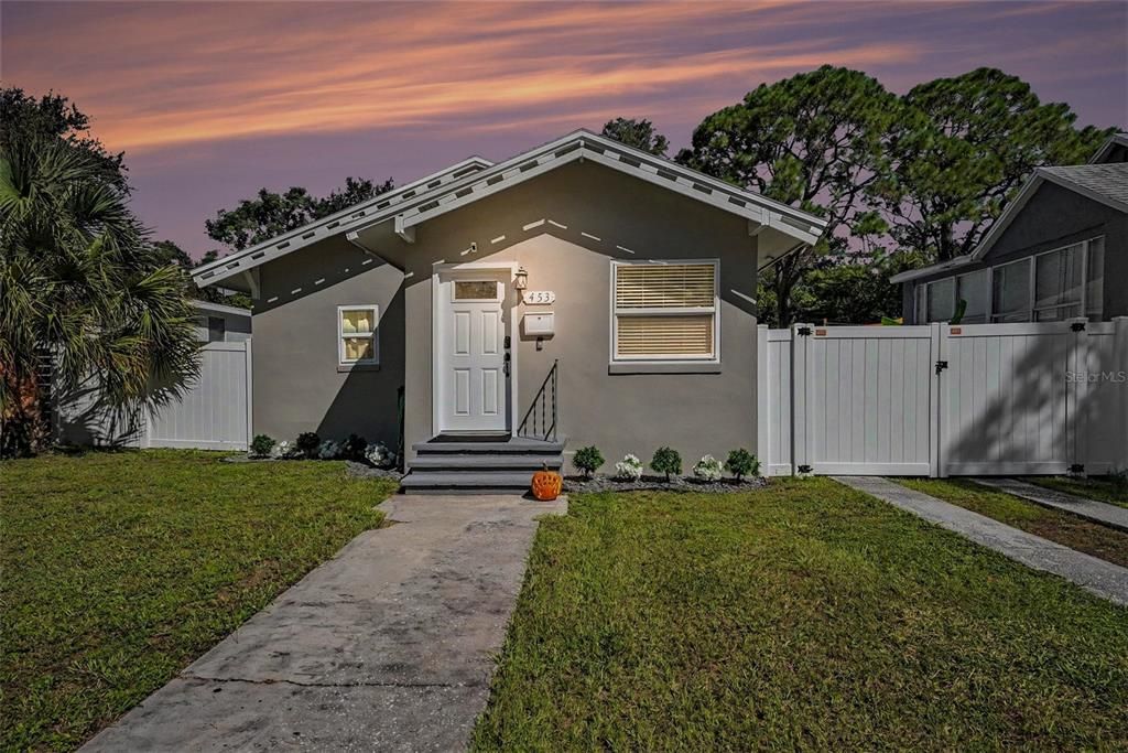 En Venta: $314,999 (3 camas, 2 baños, 1127 Pies cuadrados)