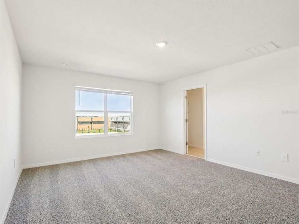 For Sale: $349,000 (4 beds, 3 baths, 2387 Square Feet)