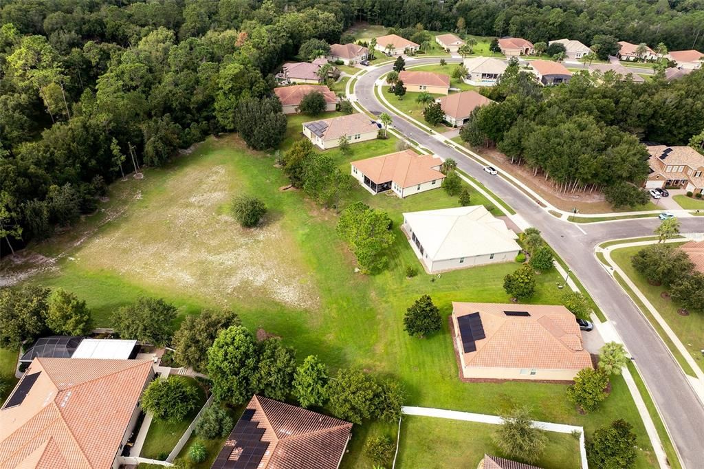 Active With Contract: $540,000 (4 beds, 3 baths, 3096 Square Feet)
