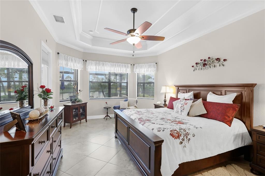 Active With Contract: $799,000 (3 beds, 2 baths, 2365 Square Feet)
