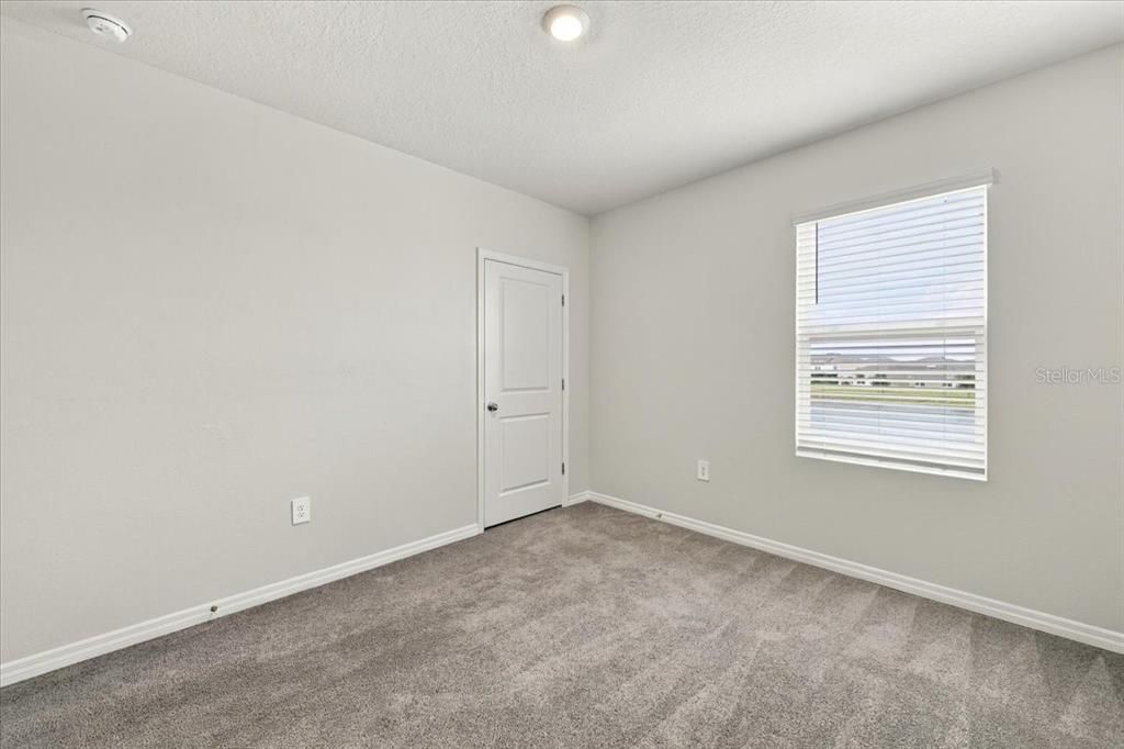 For Rent: $3,300 (5 beds, 3 baths, 2674 Square Feet)