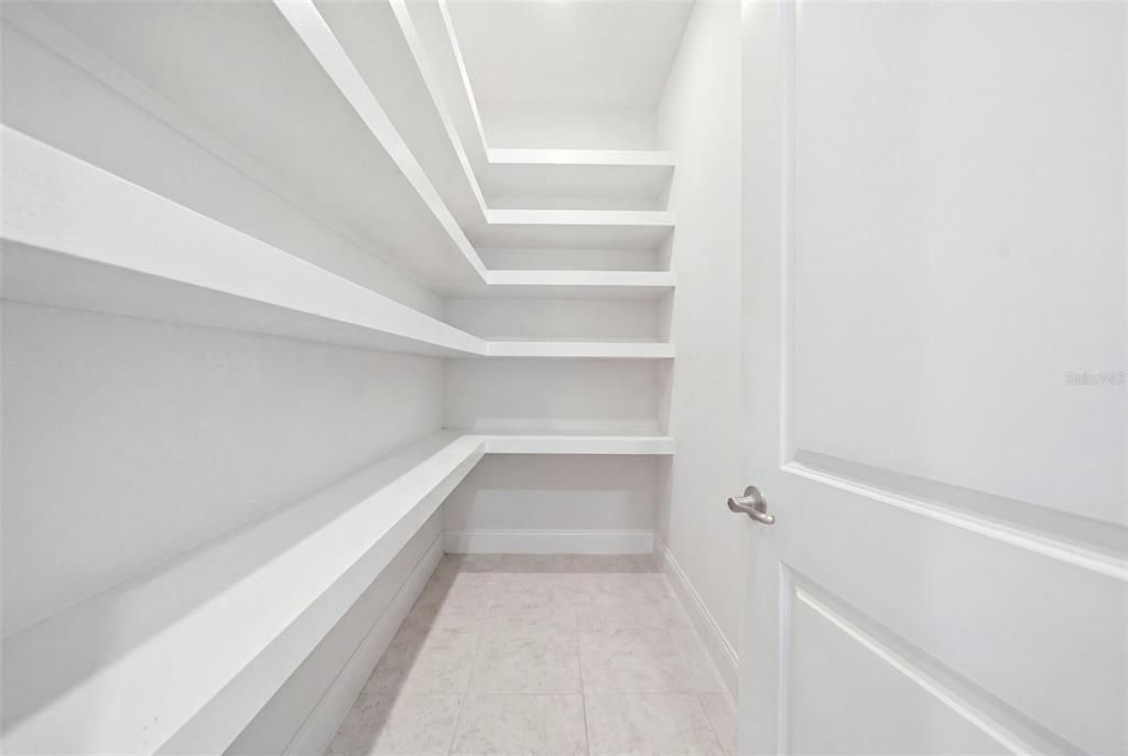 For Rent: $6,500 (4 beds, 4 baths, 3970 Square Feet)