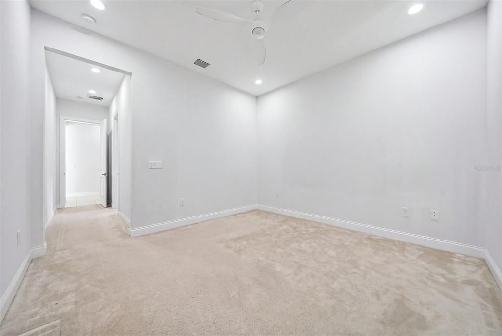 For Rent: $6,500 (4 beds, 4 baths, 3970 Square Feet)