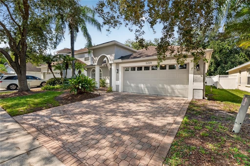 For Sale: $489,000 (3 beds, 2 baths, 2074 Square Feet)