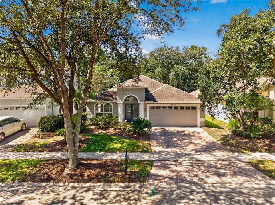 For Sale: $489,000 (3 beds, 2 baths, 2074 Square Feet)