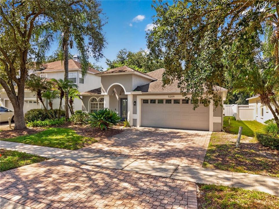 For Sale: $489,000 (3 beds, 2 baths, 2074 Square Feet)