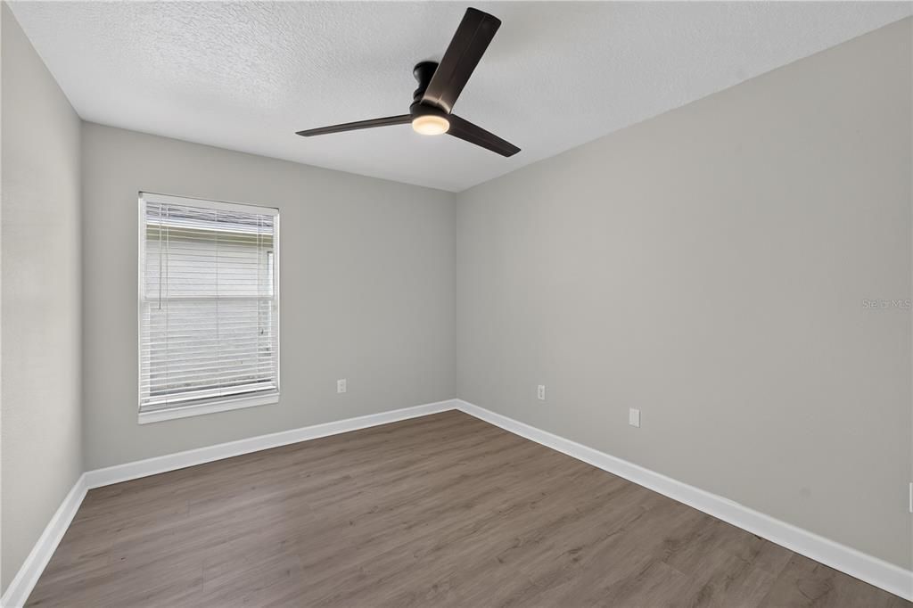For Sale: $489,000 (3 beds, 2 baths, 2074 Square Feet)