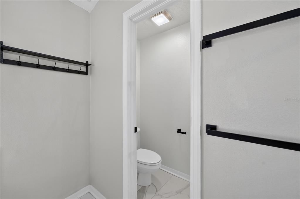 For Sale: $489,000 (3 beds, 2 baths, 2074 Square Feet)