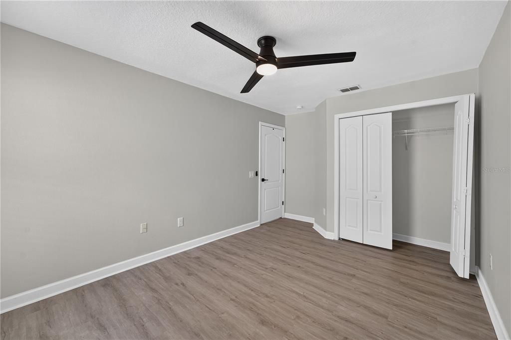 For Sale: $489,000 (3 beds, 2 baths, 2074 Square Feet)