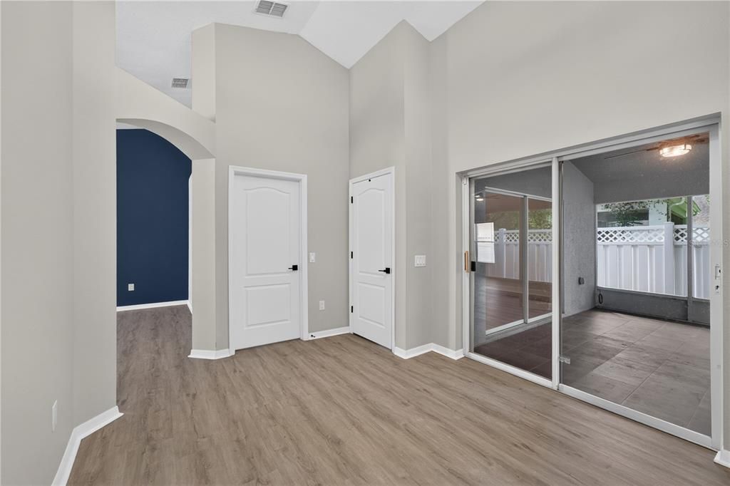 For Sale: $489,000 (3 beds, 2 baths, 2074 Square Feet)