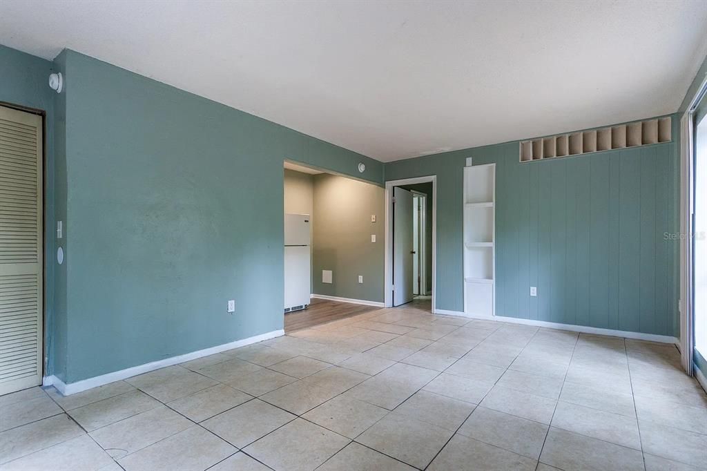 For Rent: $900 (1 beds, 1 baths, 612 Square Feet)