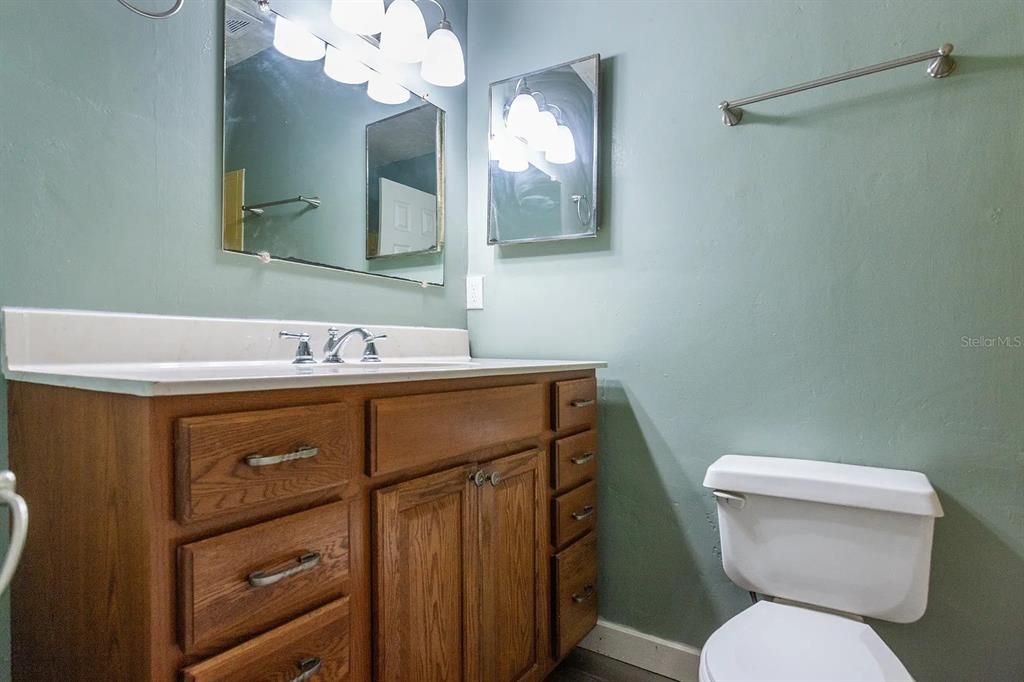 For Rent: $900 (1 beds, 1 baths, 612 Square Feet)
